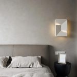 Shadows Grand Sconce - Image 2
